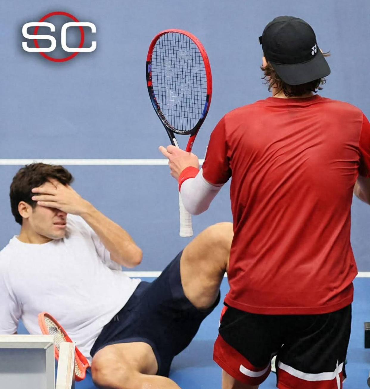 九游旧版本费德勒巅峰对决，Ming与80激战雄鹿分钟，绝杀胜负难料！的简单介绍